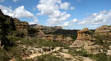 Route nationale 7 et randonnée à Madagascar